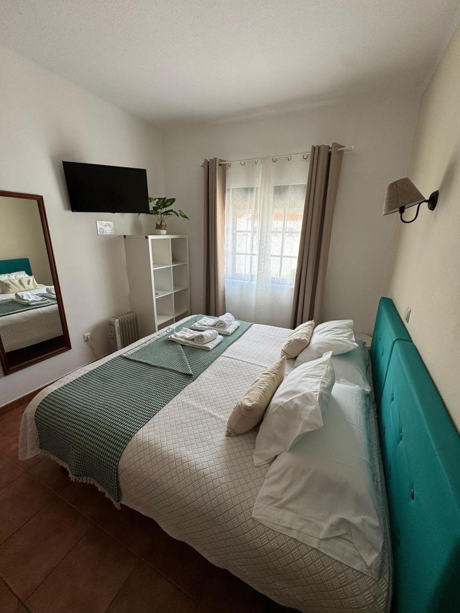 Quartos Abelha Porto Covo Bagian luar foto